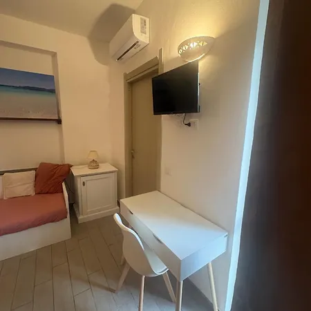 Bed & Breakfast Domo Acabara